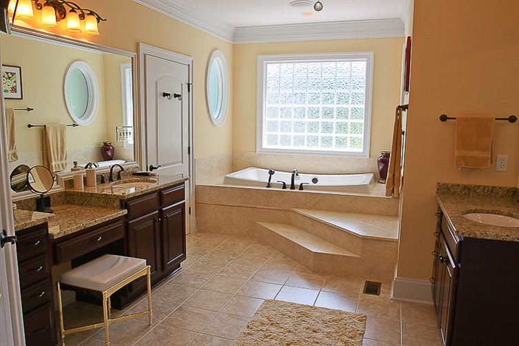 robert_carter_southern_traditions_homesrobert_carter_southern_traditions_homesnew_kent_courthouse_village_53_of_154_